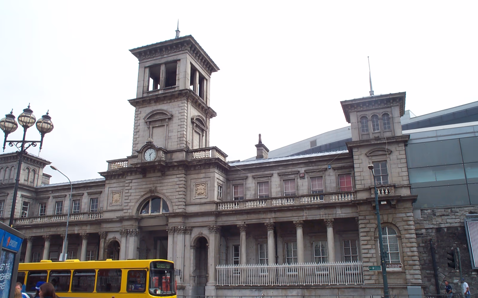 Painters and decorators working in Dublin city centre